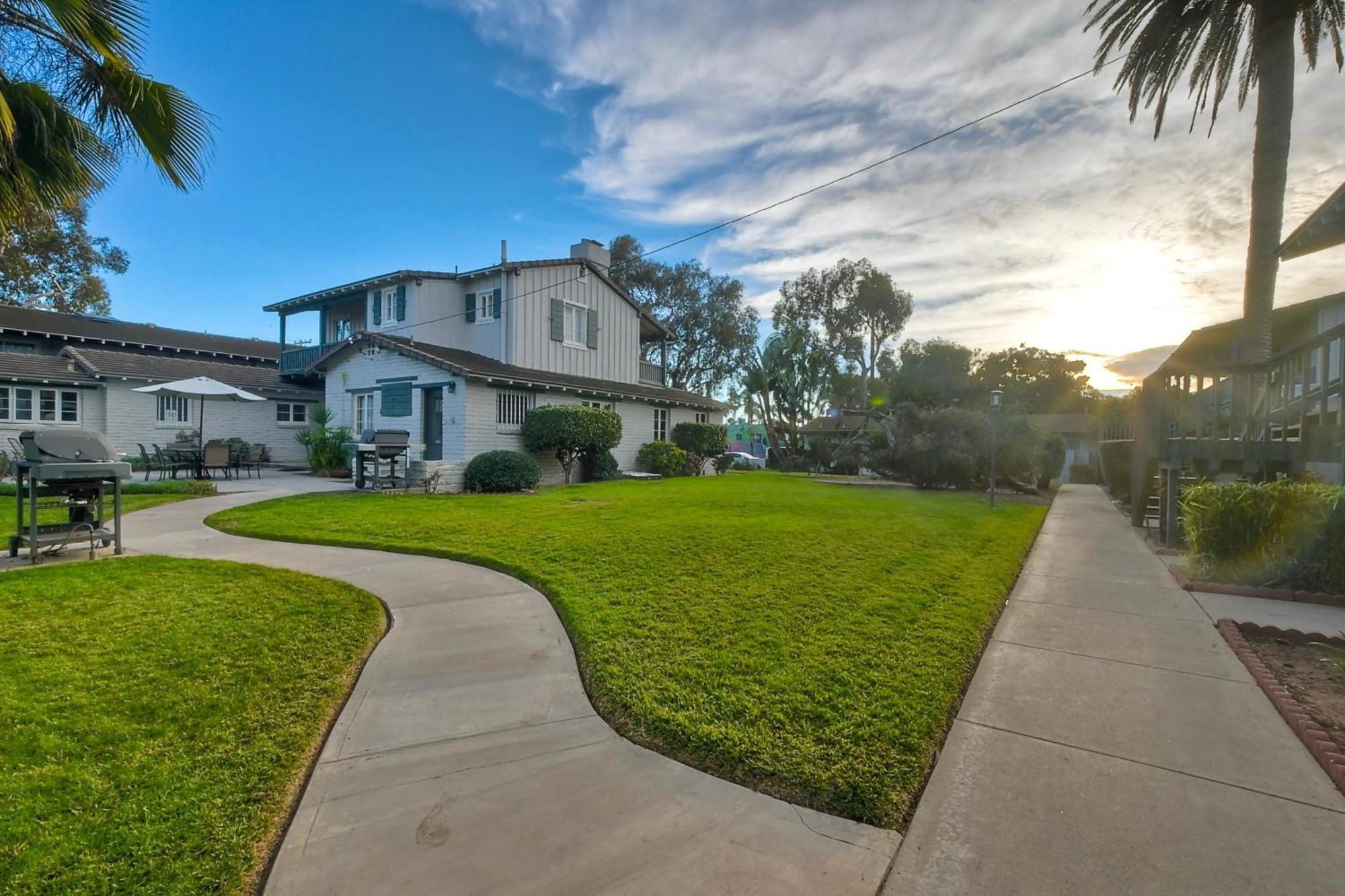 90 Walk Score - Steps To Beach & Dining - Reserved Parking Apartment Carlsbad Exterior foto